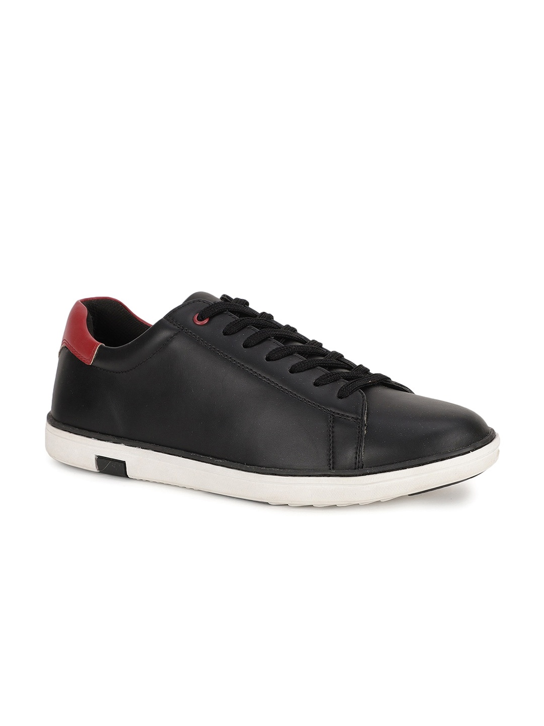 

Hush Puppies Men Round Toe Lace Up Sneakers, Black