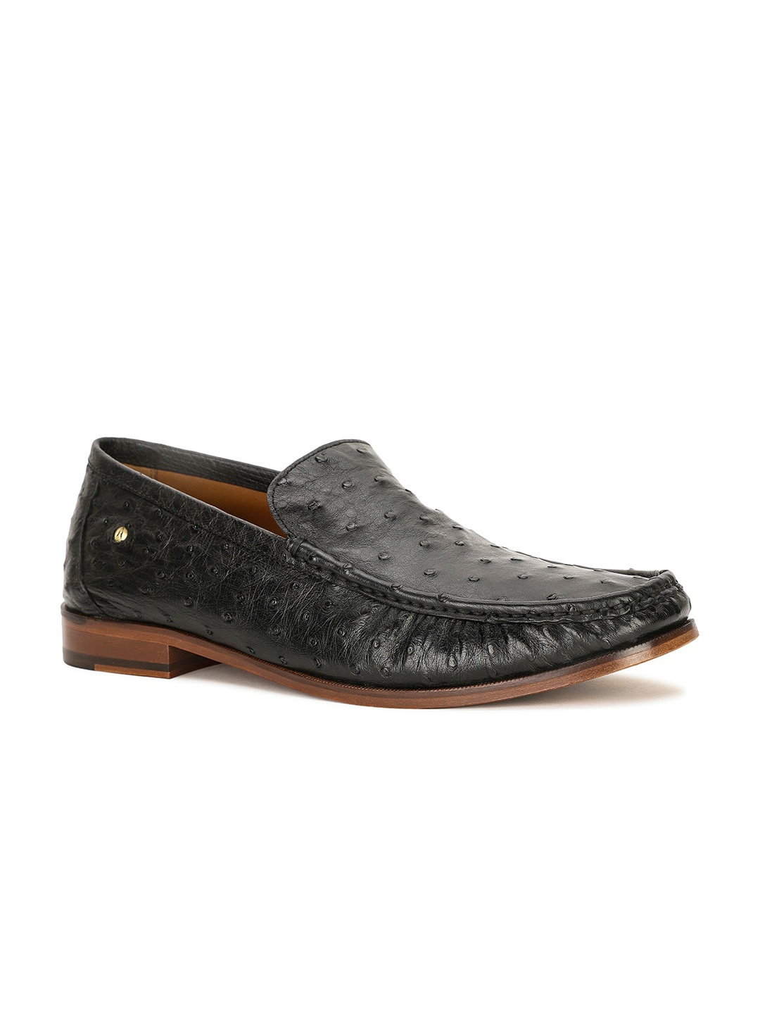 

Hush Puppies Men Textured Leather Loafers, Black