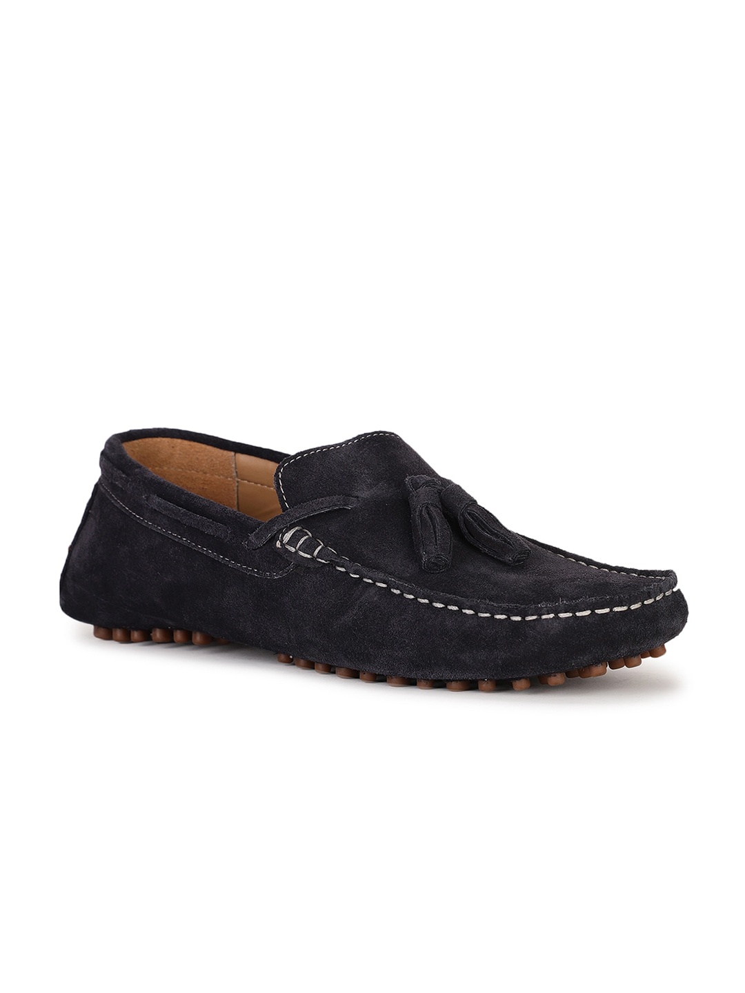 

Hush Puppies Men Textured Round Toe Suede Loafers, Black