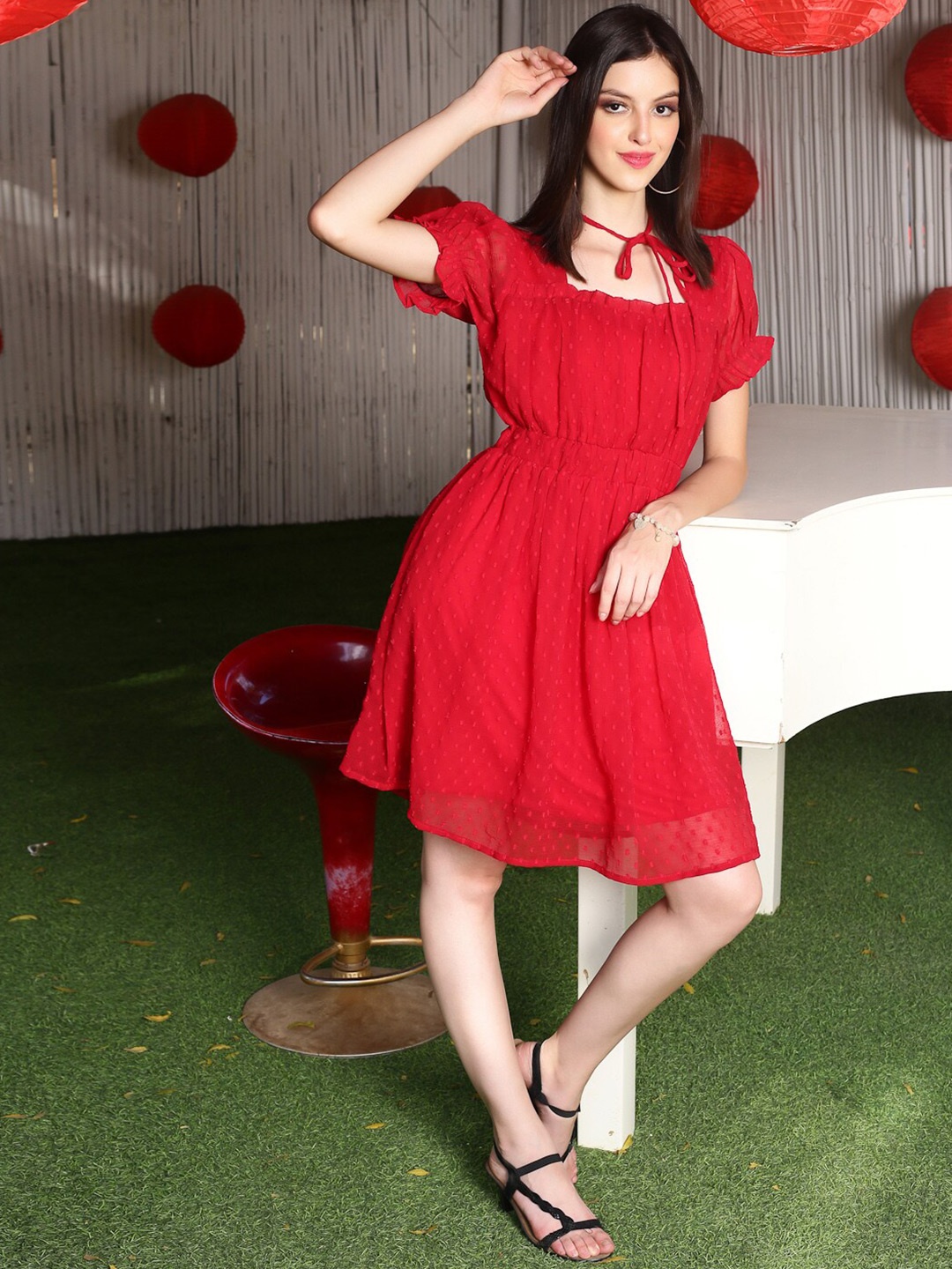 

Sera Chiffon Square Neck Puff Sleeves Fit & Flare Dress, Red