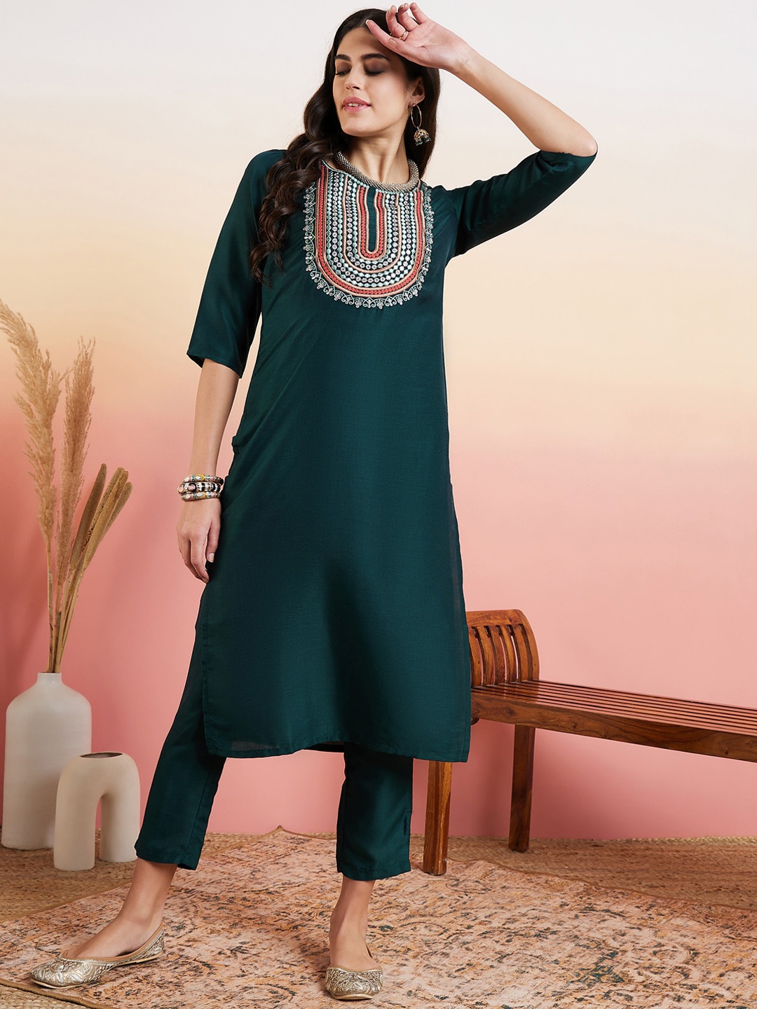 

MASSTANI BY INDDUS Ethnic Motifs Yoke Design Regular Thread Work Kurta With Trouser, Green