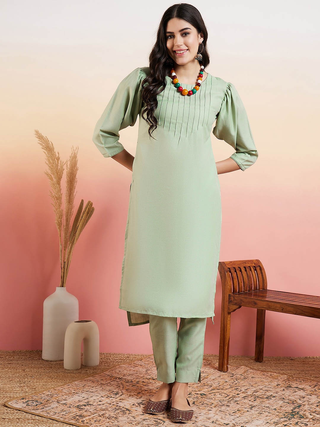 

MASSTANI BY INDDUS Yoke Design Regular Thread Work Kurta With Trousers, Green