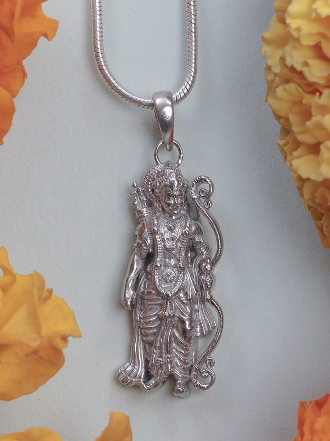 

Unniyarcha Unisex Silver-Plated 92.5 Sterling Silver Oval Pendants with Chains