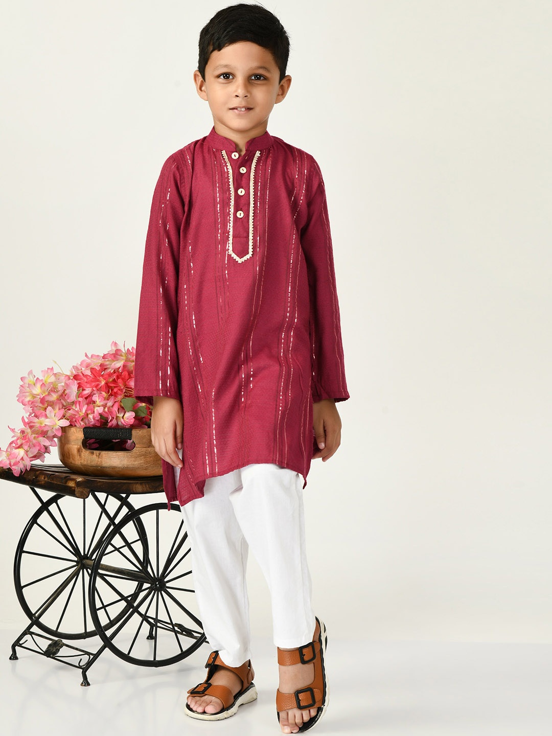 

BAESD Boys Striped Mandarin Collar Straight Kurta with Trousers, Magenta