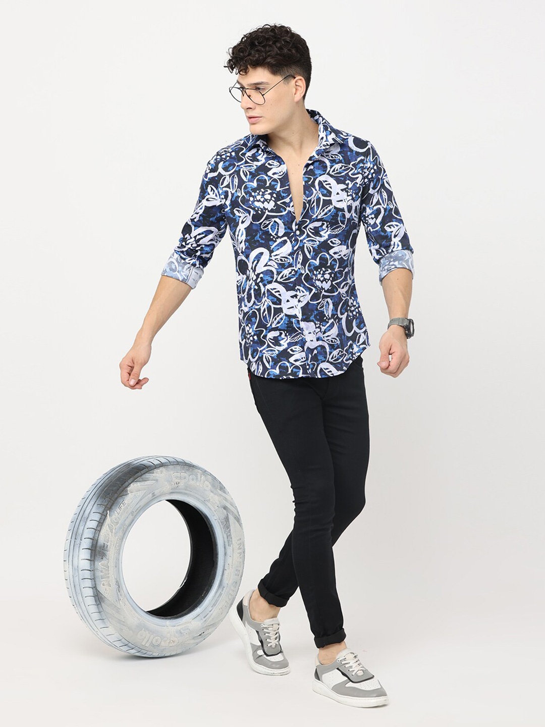 

FLY 69 Premium Slim Fit Floral Cotton Printed Casual Shirt, Navy blue