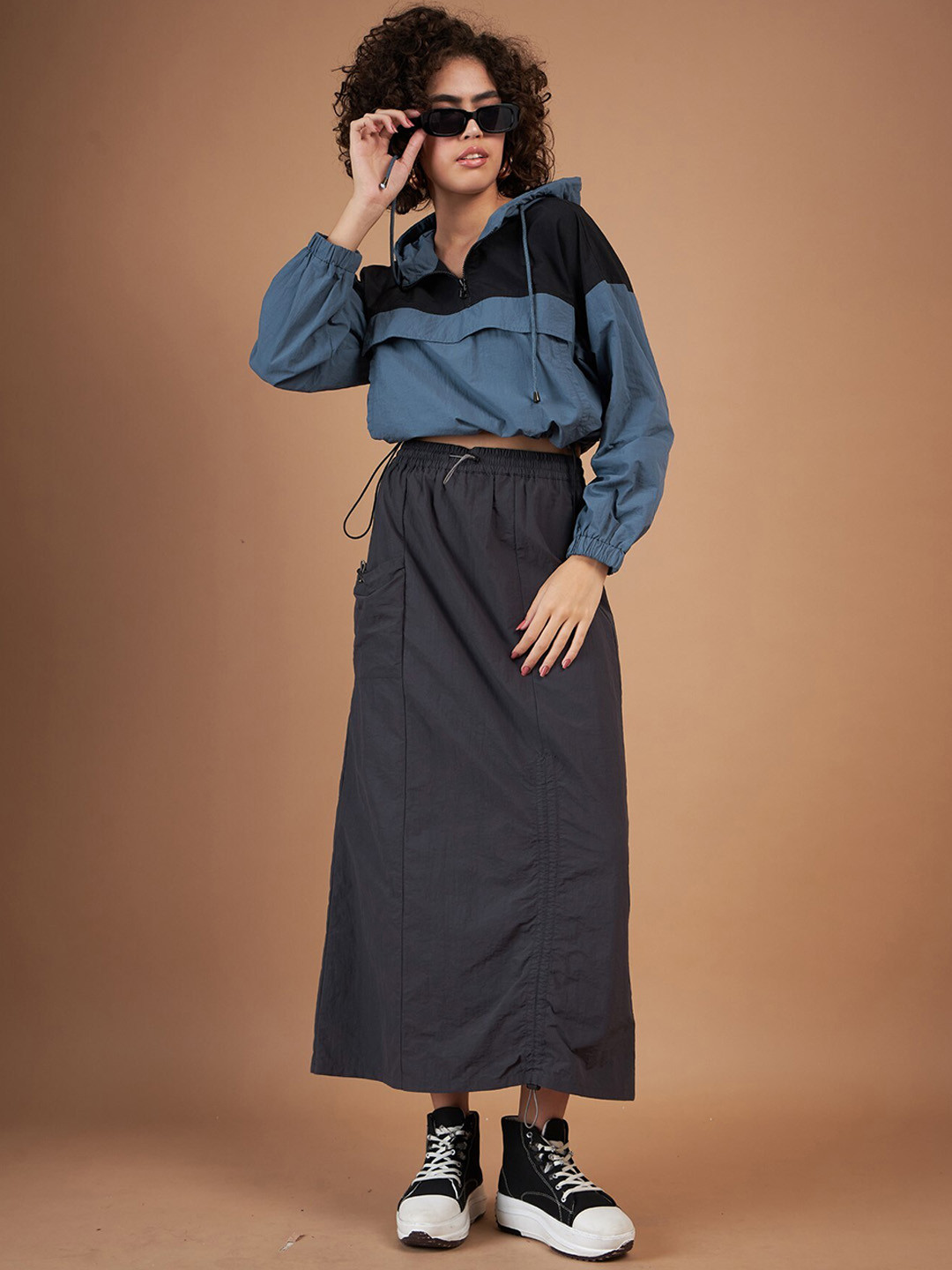 

SASSAFRAS Black Colourblocked Hooded Crop Top With Skirt