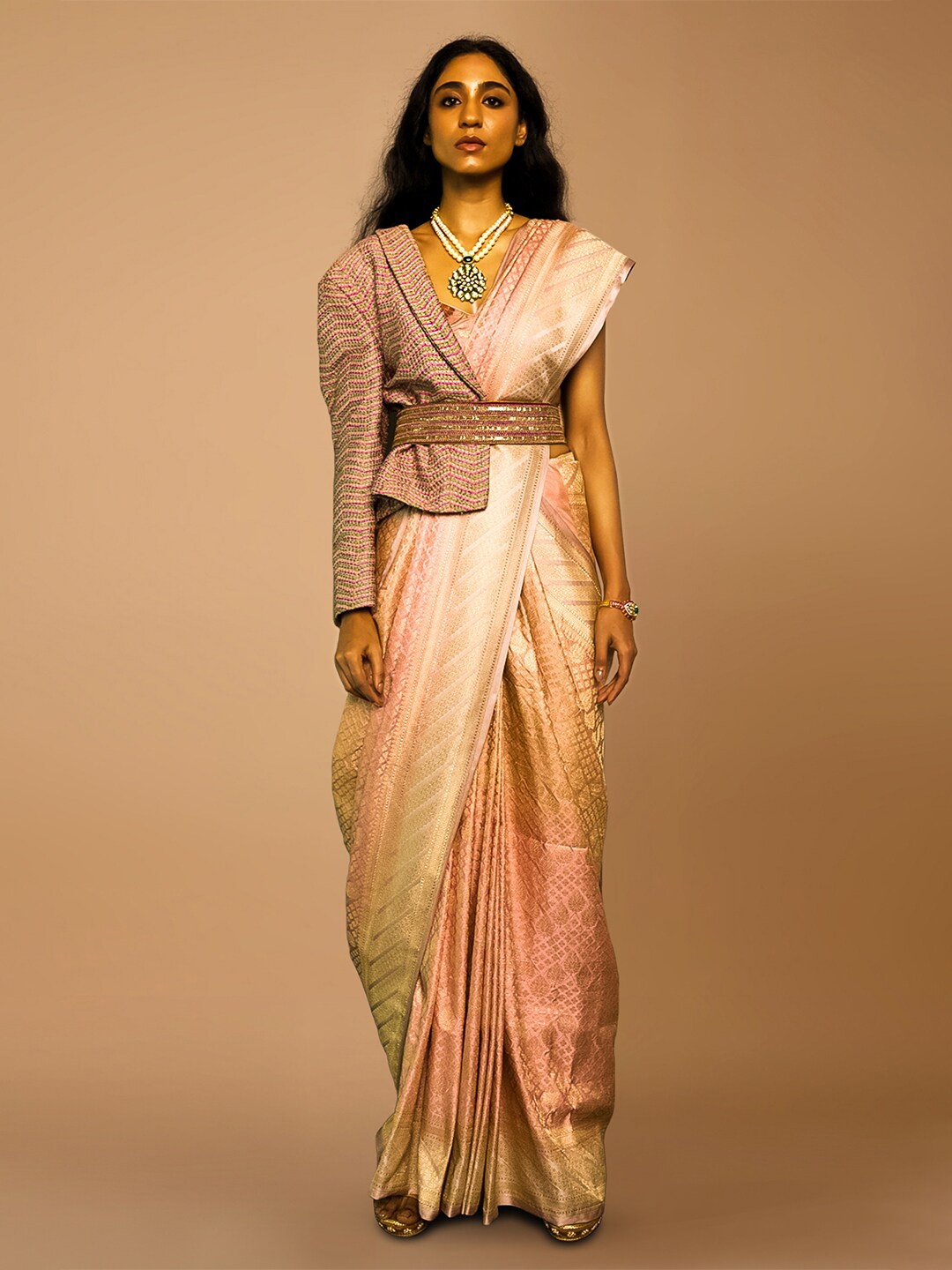 

saree.com Ethnic Motifs Woven Design Zari Silk Blend Banarasi Saree, Pink