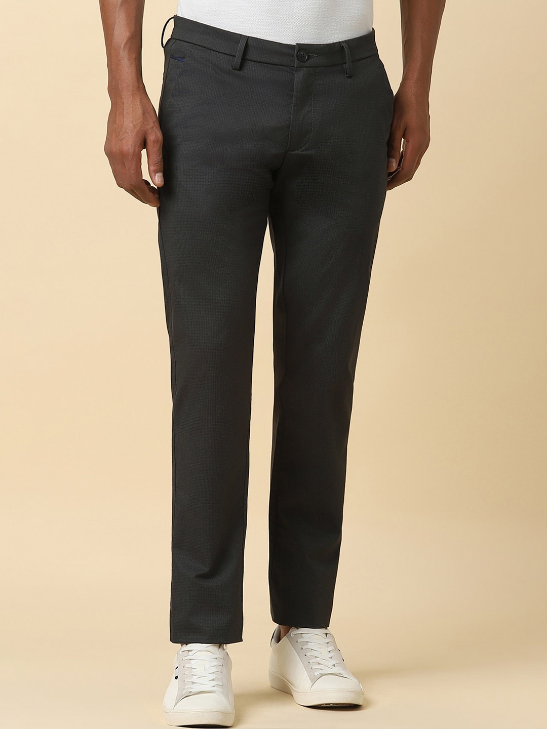 

Allen Solly Men Slim Fit Mid Rise Trousers, Black