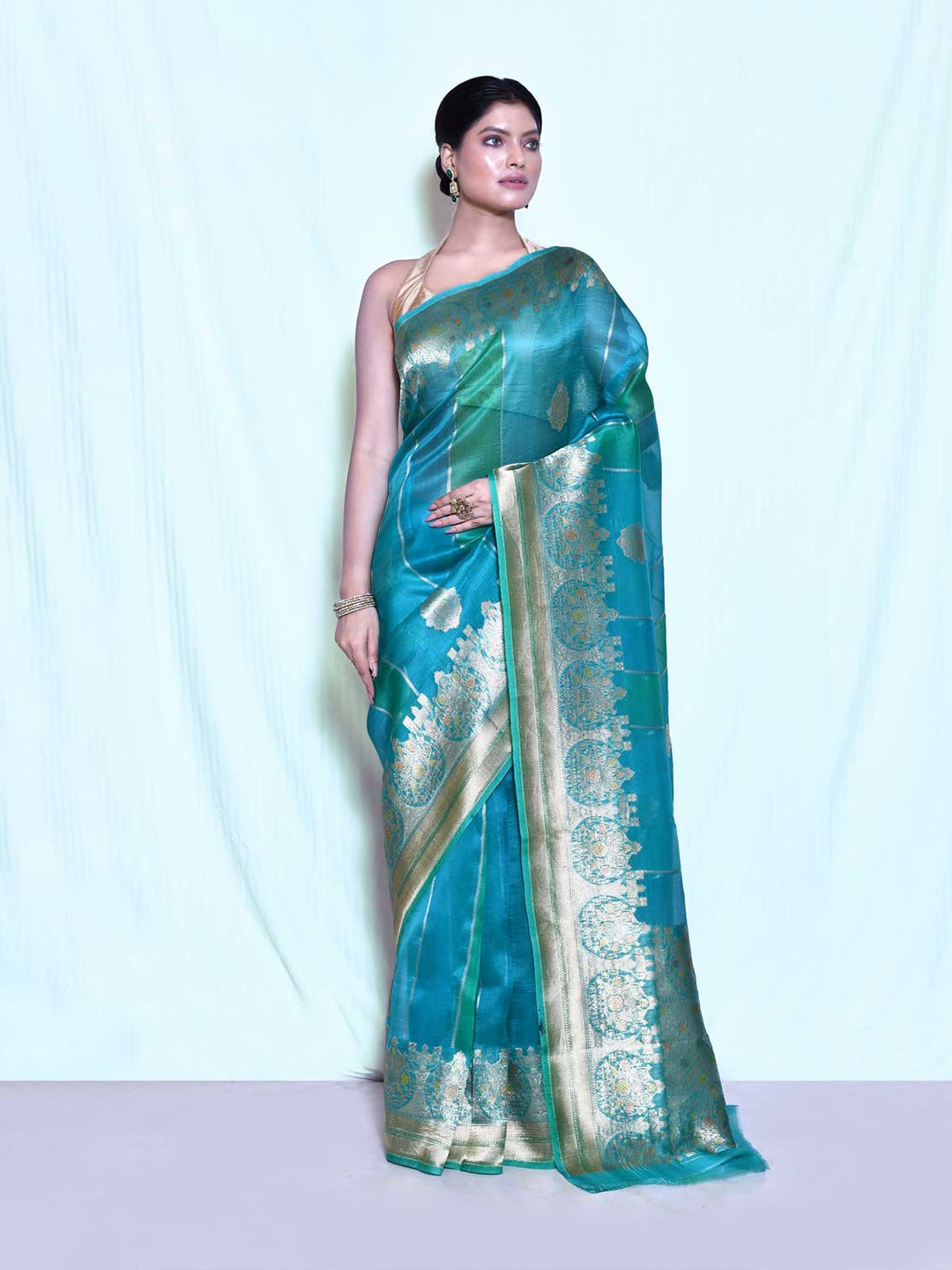 

Rasm by Muskaan Ethnic Motifs Woven Design Zari Organza Banarasi Saree, Green