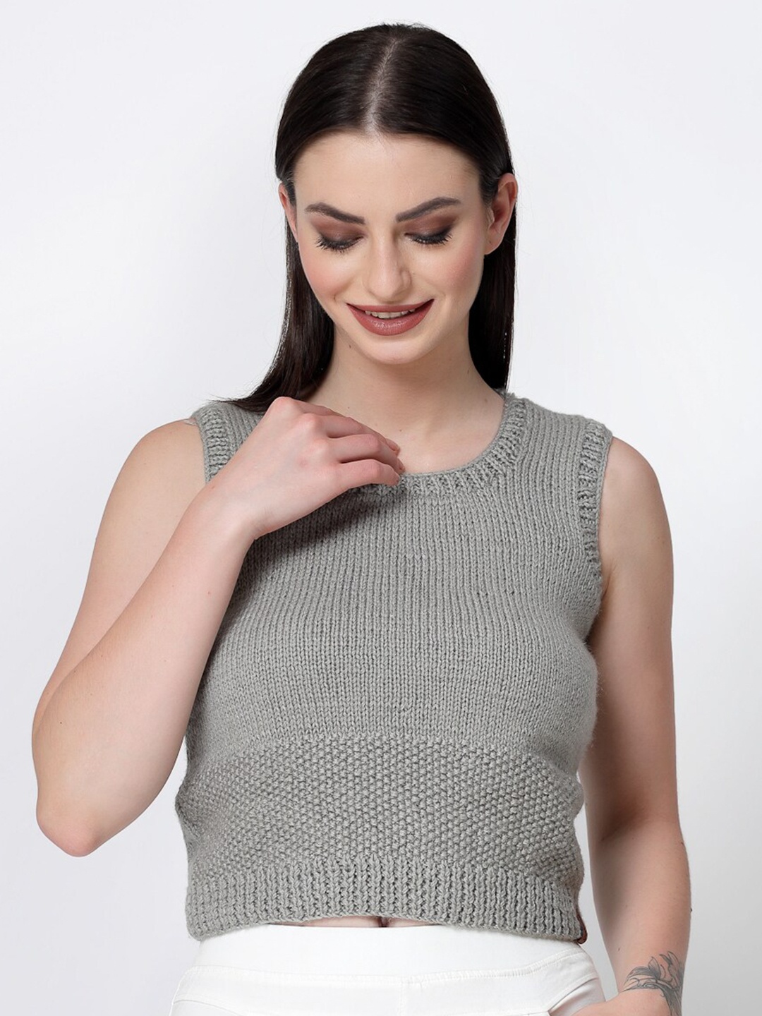 

WINDROP SOLUTIONS Open Knit Self Design Sleeveless Ribbed Crop Pullover, Grey