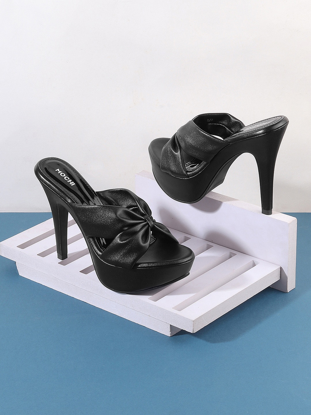 

Mochi Textured Open Toe Platform Heels, Black
