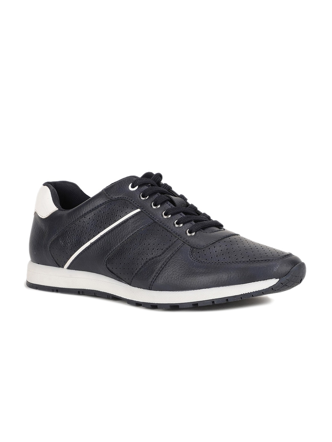 

Hush Puppies Men Perforations Lace Up Sneakers, Black