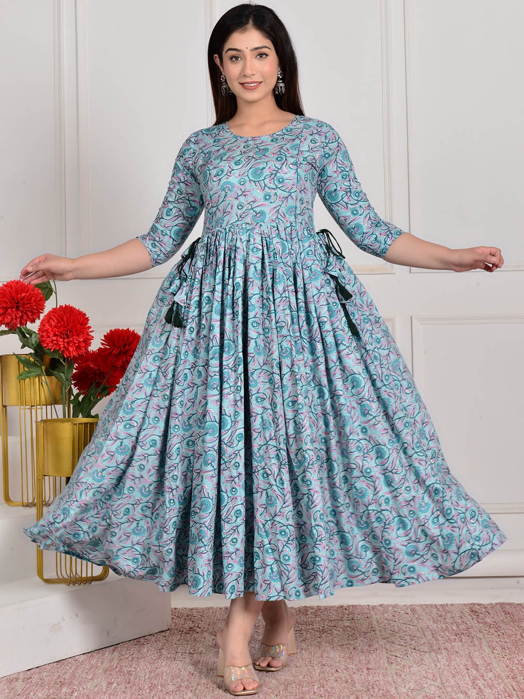 

Gujari Women Floral Printed Flared Sleeves Floral Anarkali Kurta, Blue