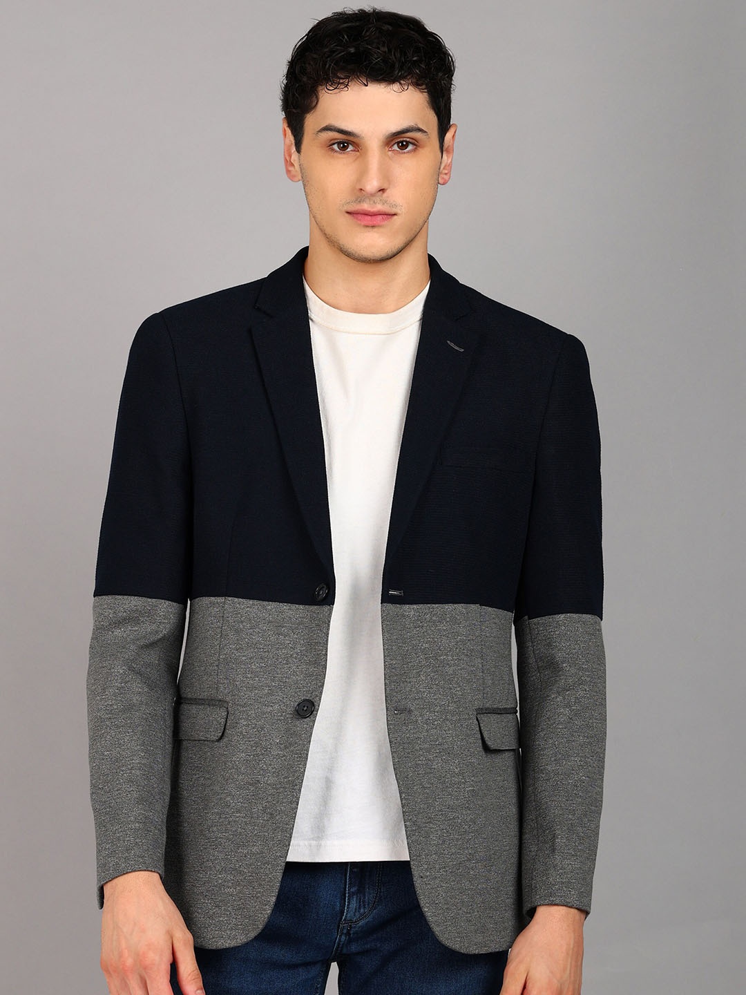 

Mast & Harbour Colourblocked Slim-Fit Notched Lapel Long Sleeves Single Breasted Blazer, Blue