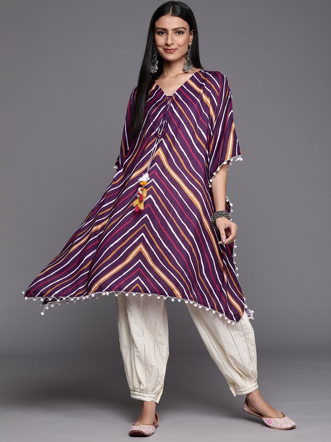

Varanga Striped Kaftan Kurta with Salwar, Purple