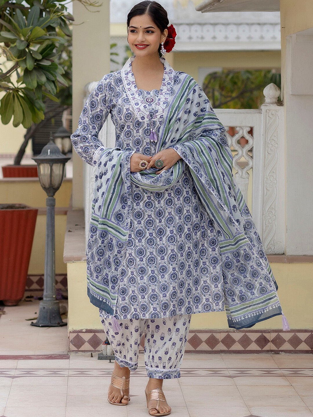 

OMASK Ethnic Motifs Printed Regular Aari Work Pure Cotton Kurta with Patiala & Dupatta, Blue