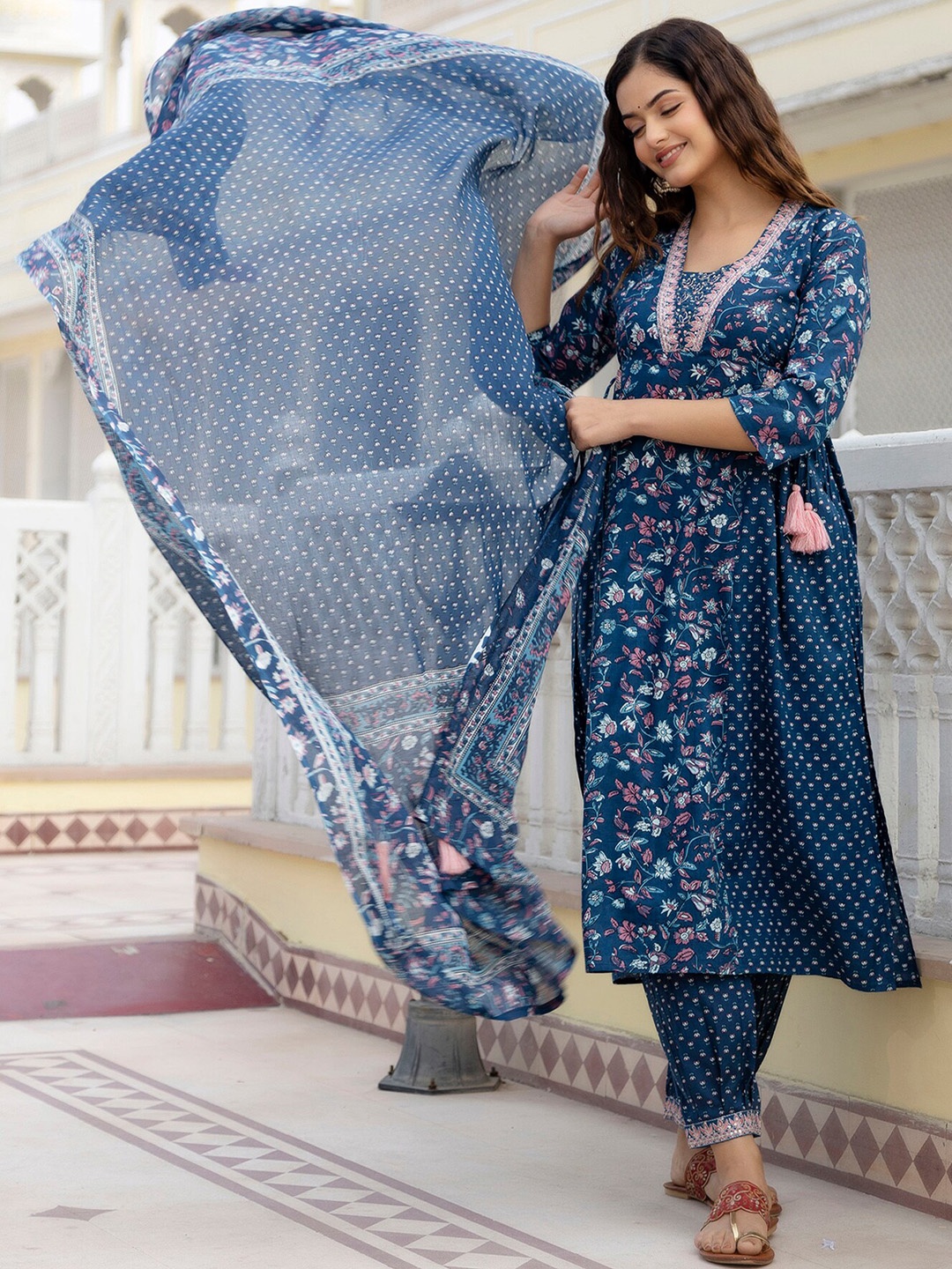 

OMASK Floral Printed Empire Aari Work Pure Cotton Kurta with Trousers & With Dupatta, Blue