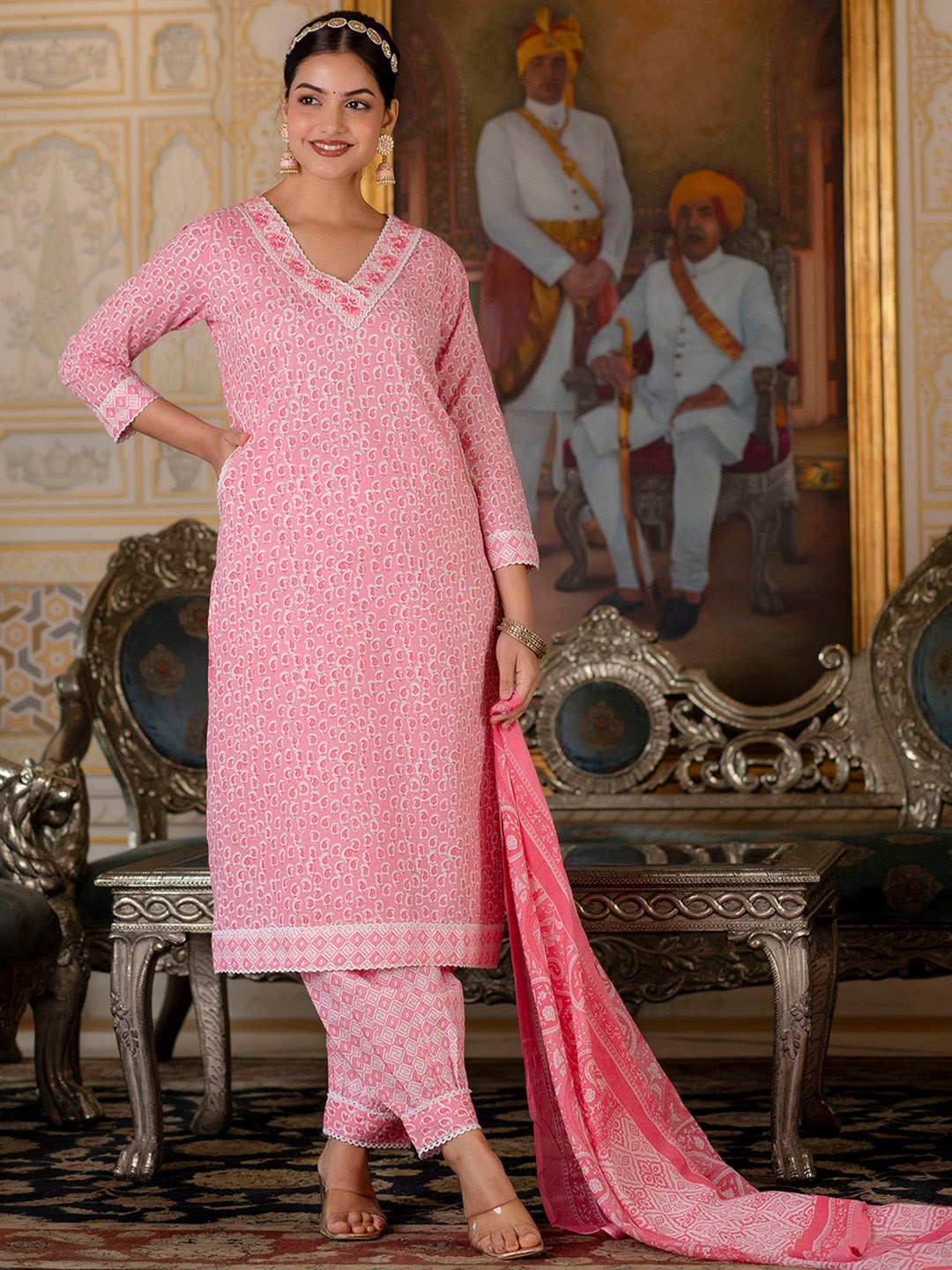 

OMASK Paisley Printed Pure Cotton Straight Kurta with Patiala & Dupatta, Pink