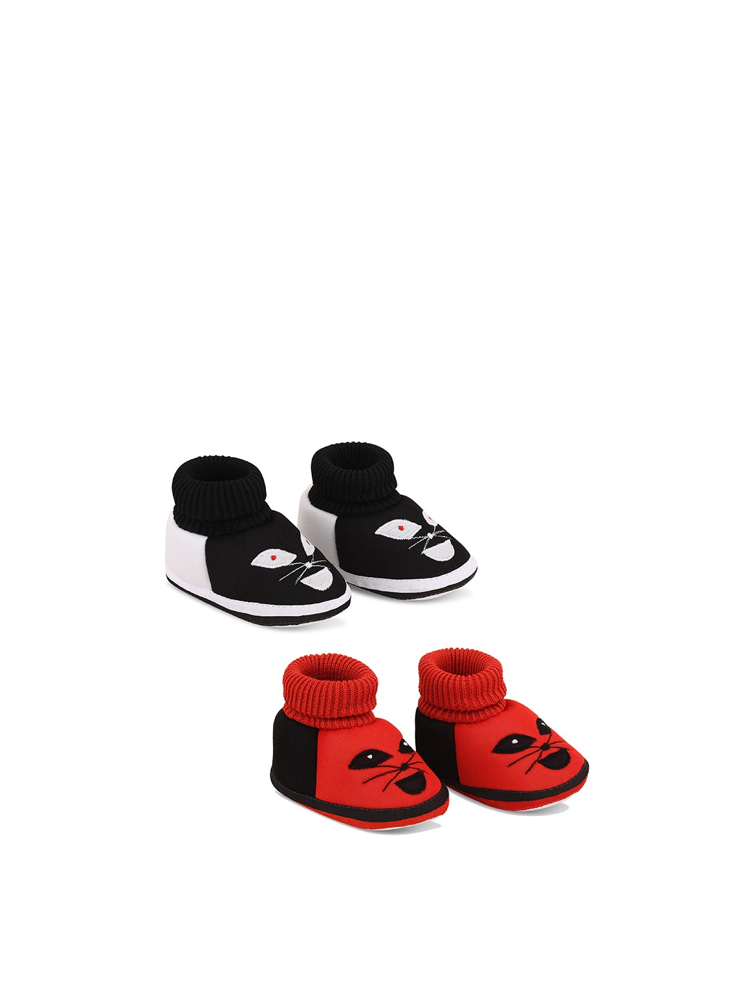 

Smartots Infants Pack Of 2 Colourblocked Pure Cotton Booties, Red