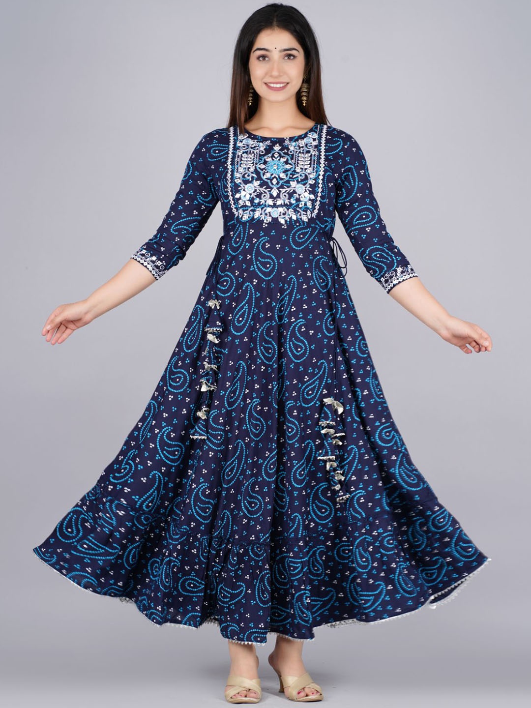 

Lovista Floral Printed Round Neck Three Quarter Sleeves Thread Work Anarkali Kurta, Blue