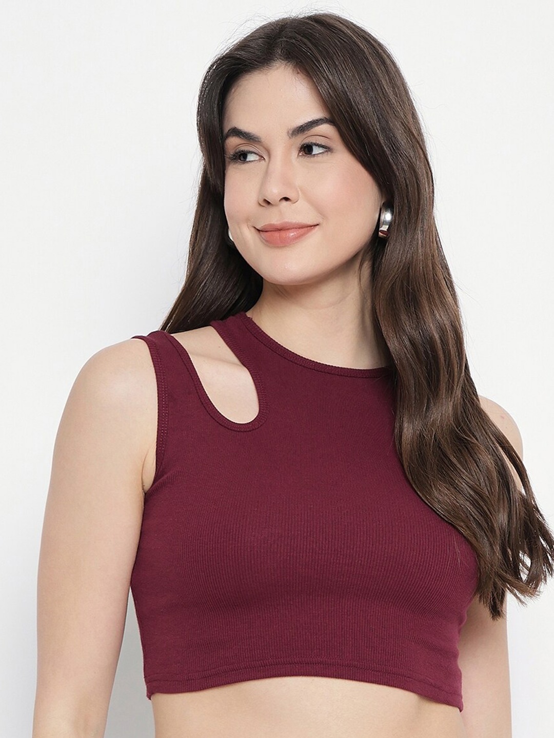 

Mayra Sleeveless Cut Out Crop Fitted Top, Maroon