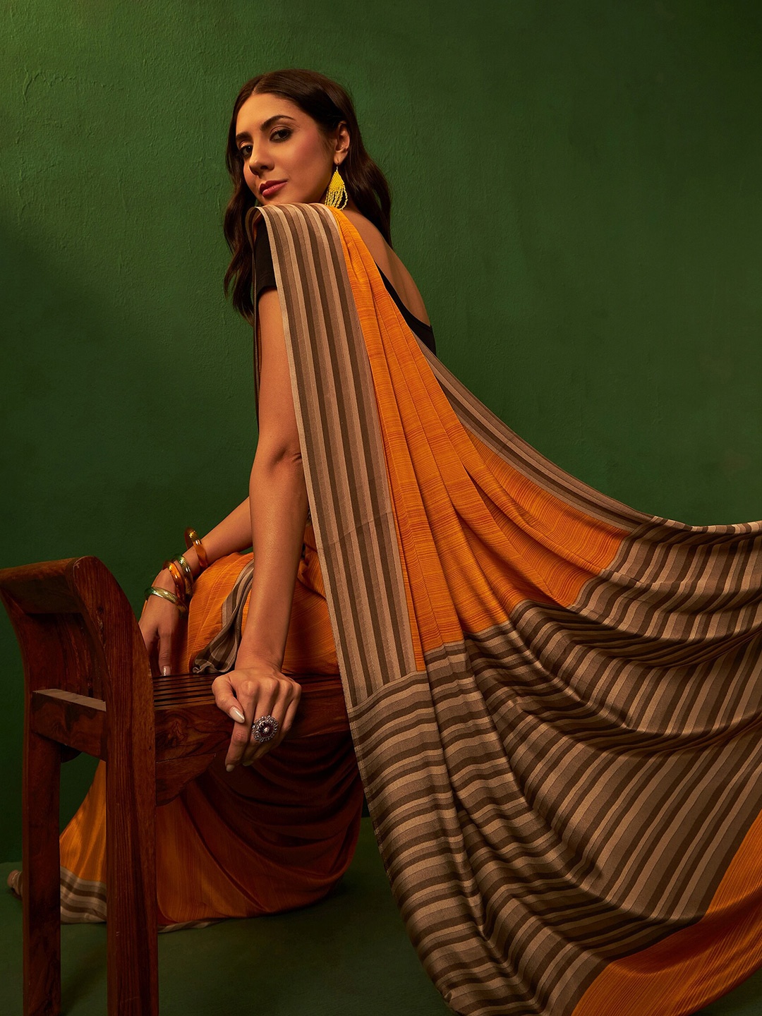 

Sangria Ethnic Striped Border Saree, Orange