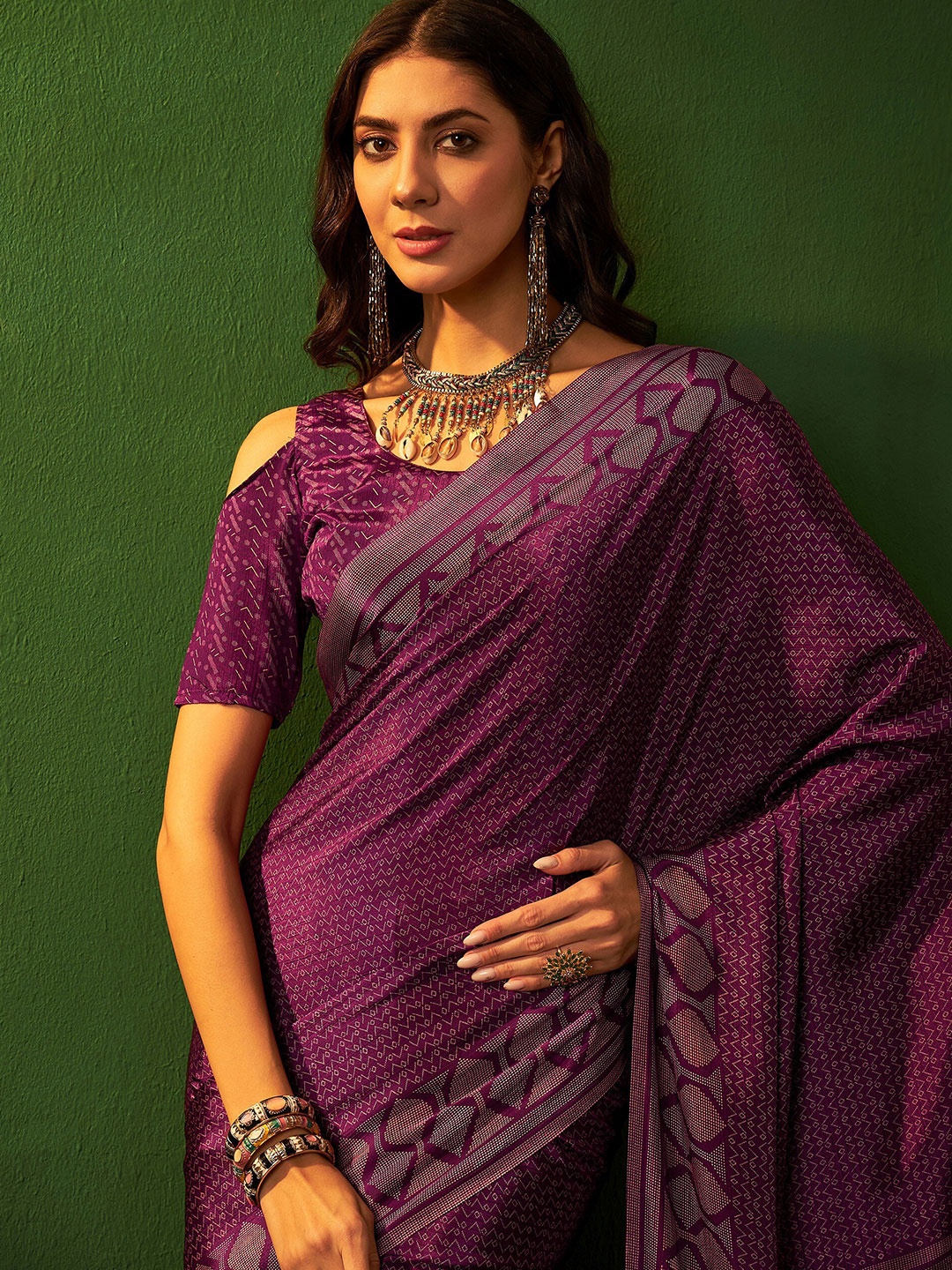 

Sangria Ethnic Geometric Printed Saree, Pink