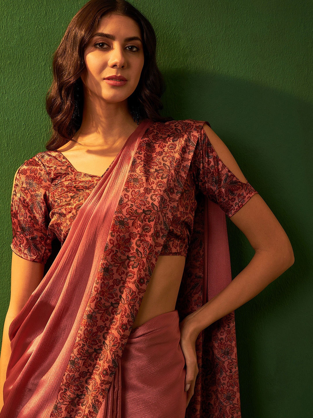 

Sangria Ethnic Floral Printed Border Saree, Pink