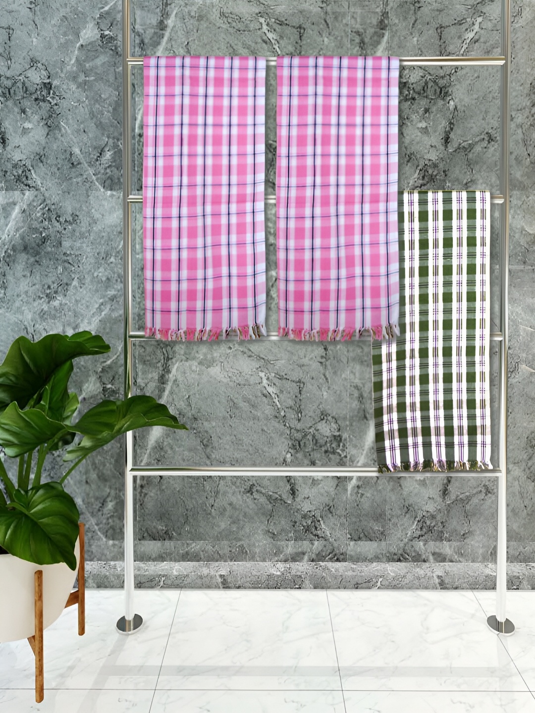 

Athom Living Pink & Green 3 Pieces Cotton 150 GSM Towels