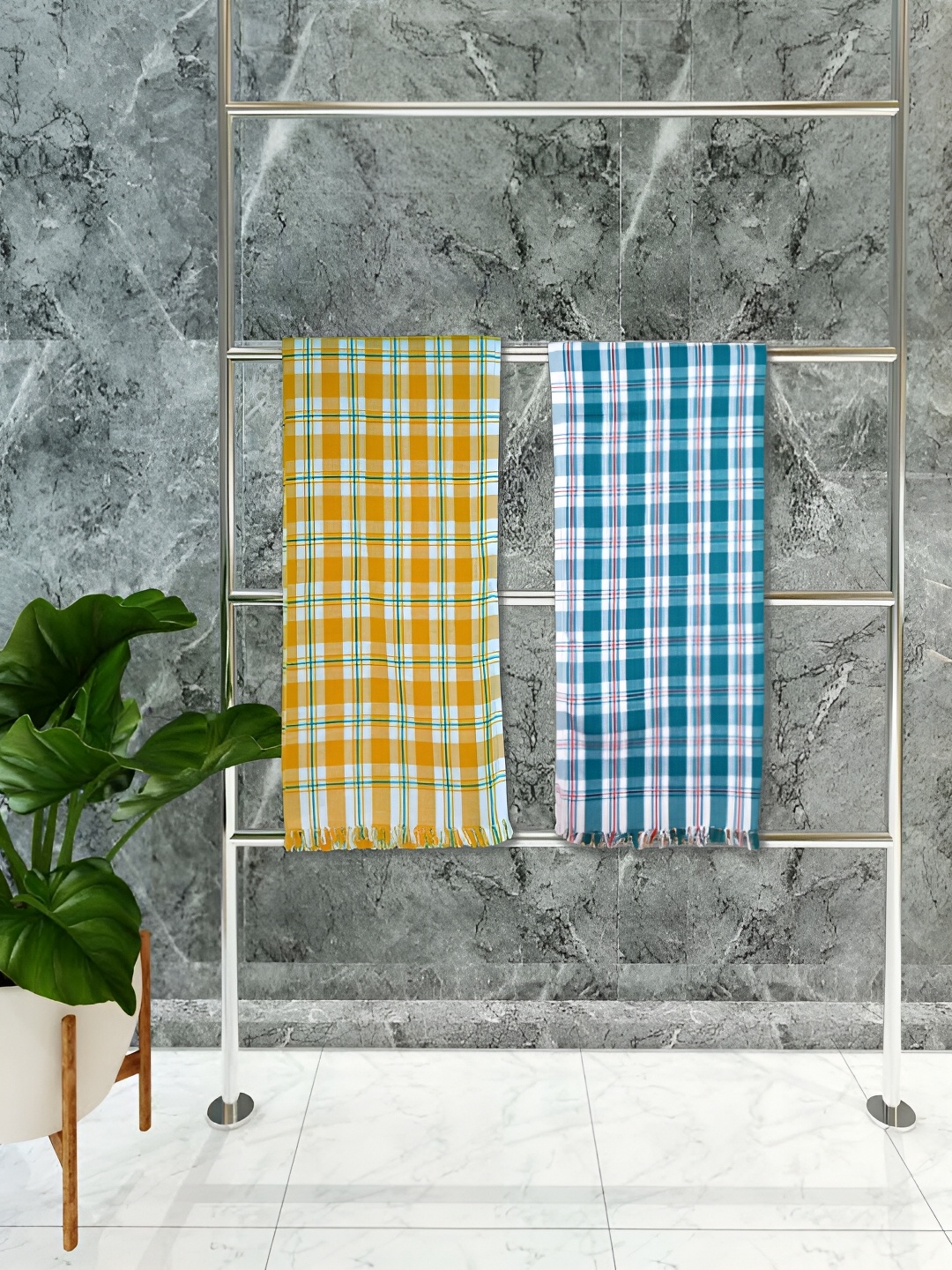 

Athom Living White & Yellow 2 Pieces Striped Cotton 150 GSM Towels
