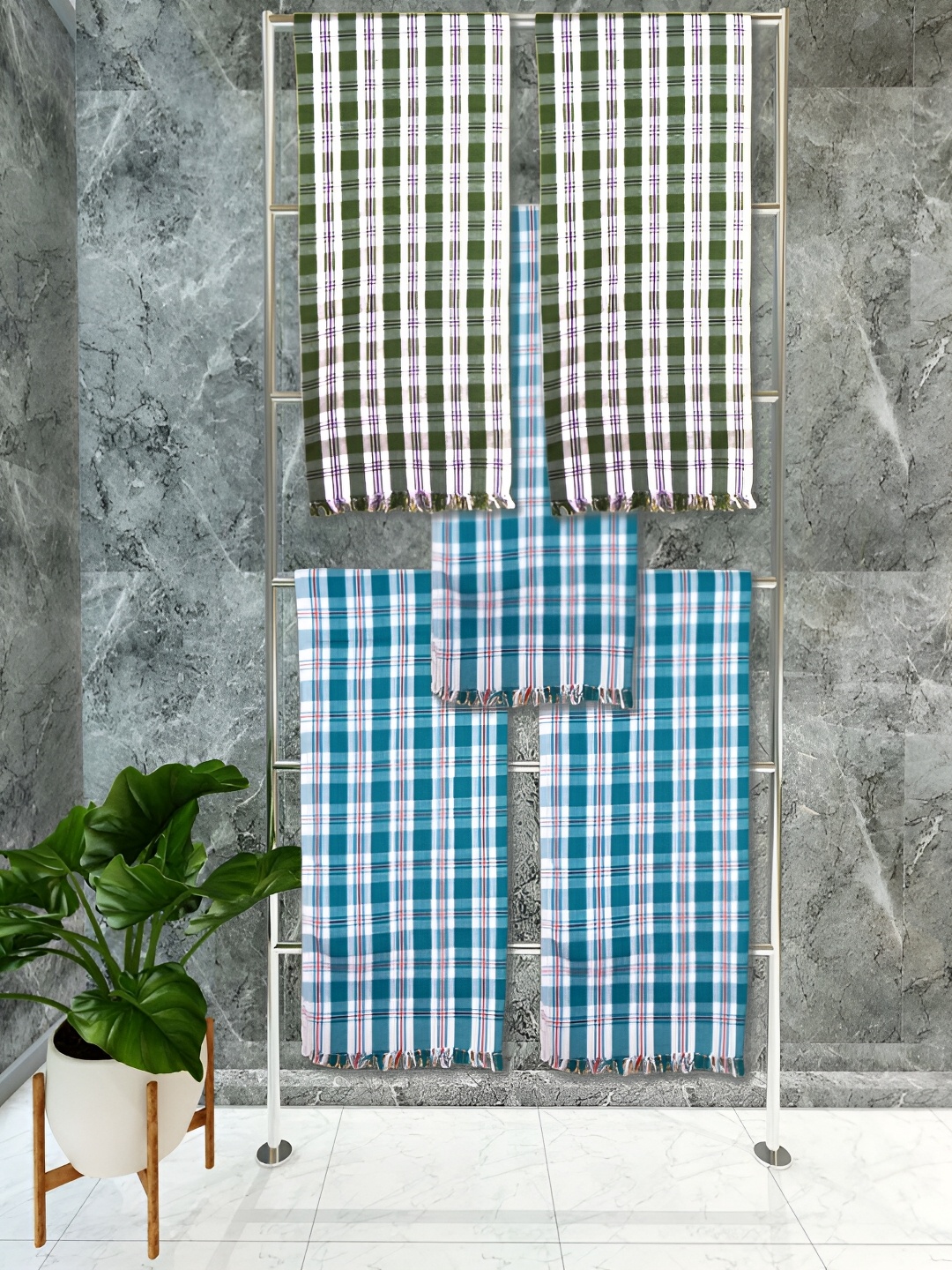 

Athom Living White & Blue 5 Pieces Striped Cotton 150 GSM Towels