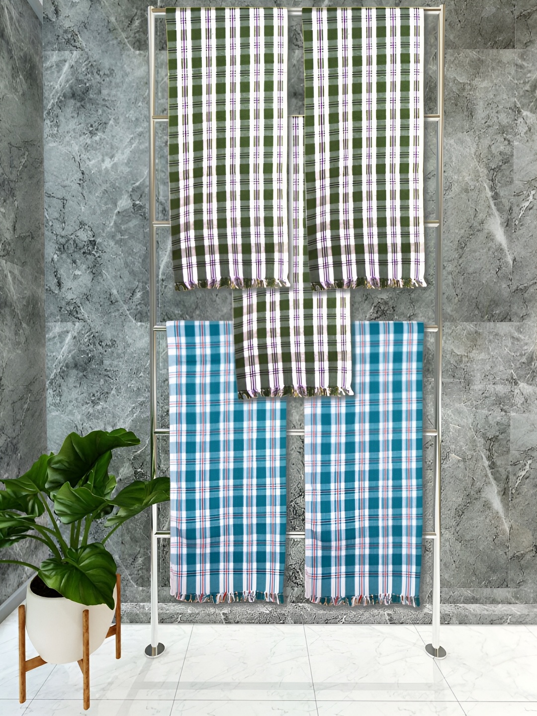 

Athom Living Green & Blue 5 Pieces Checkered Cotton 150 GSM Towel Set