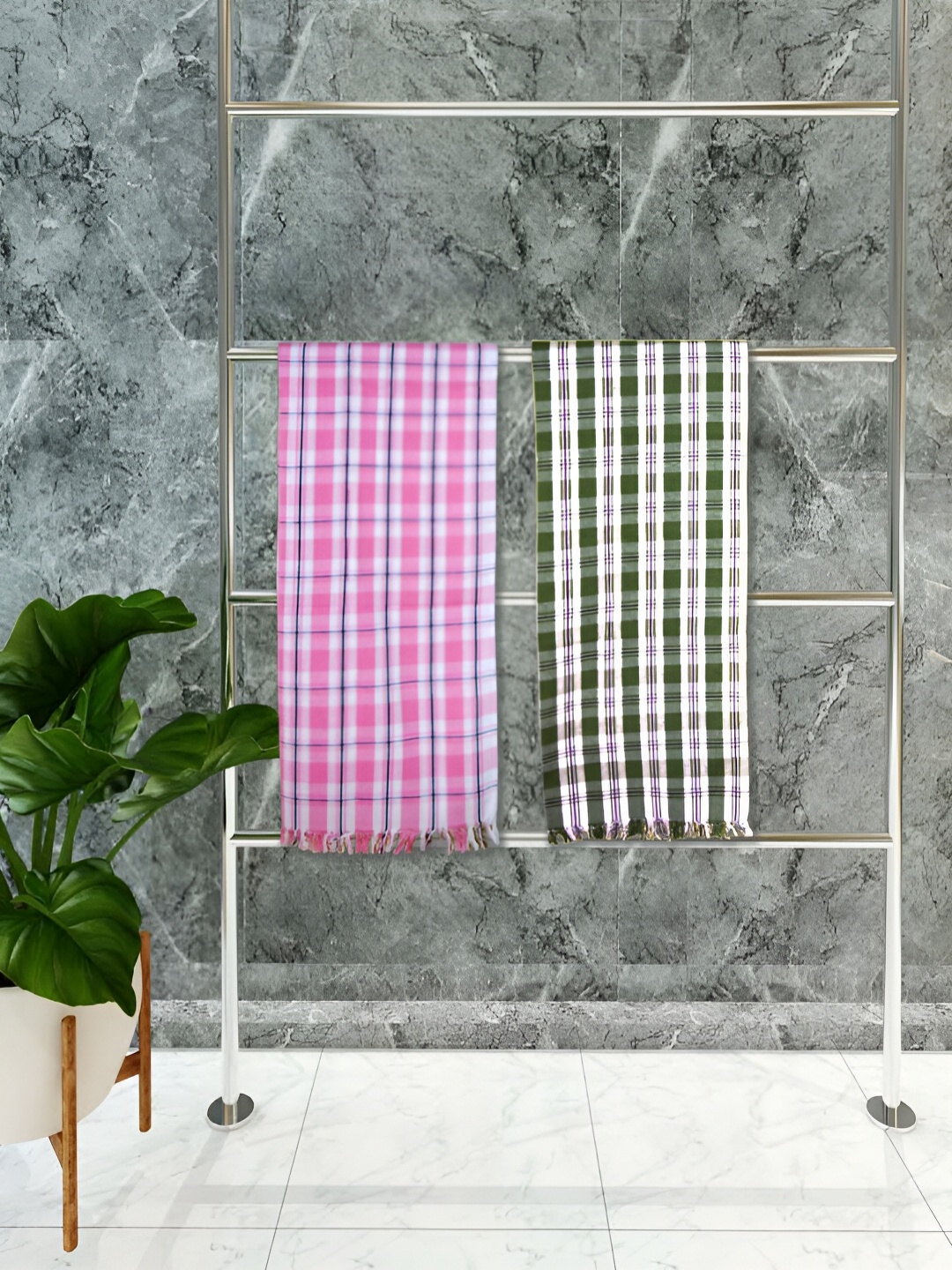 

Athom Living White & Pink 2 Pieces Checkered Cotton 150 GSM Towel Set