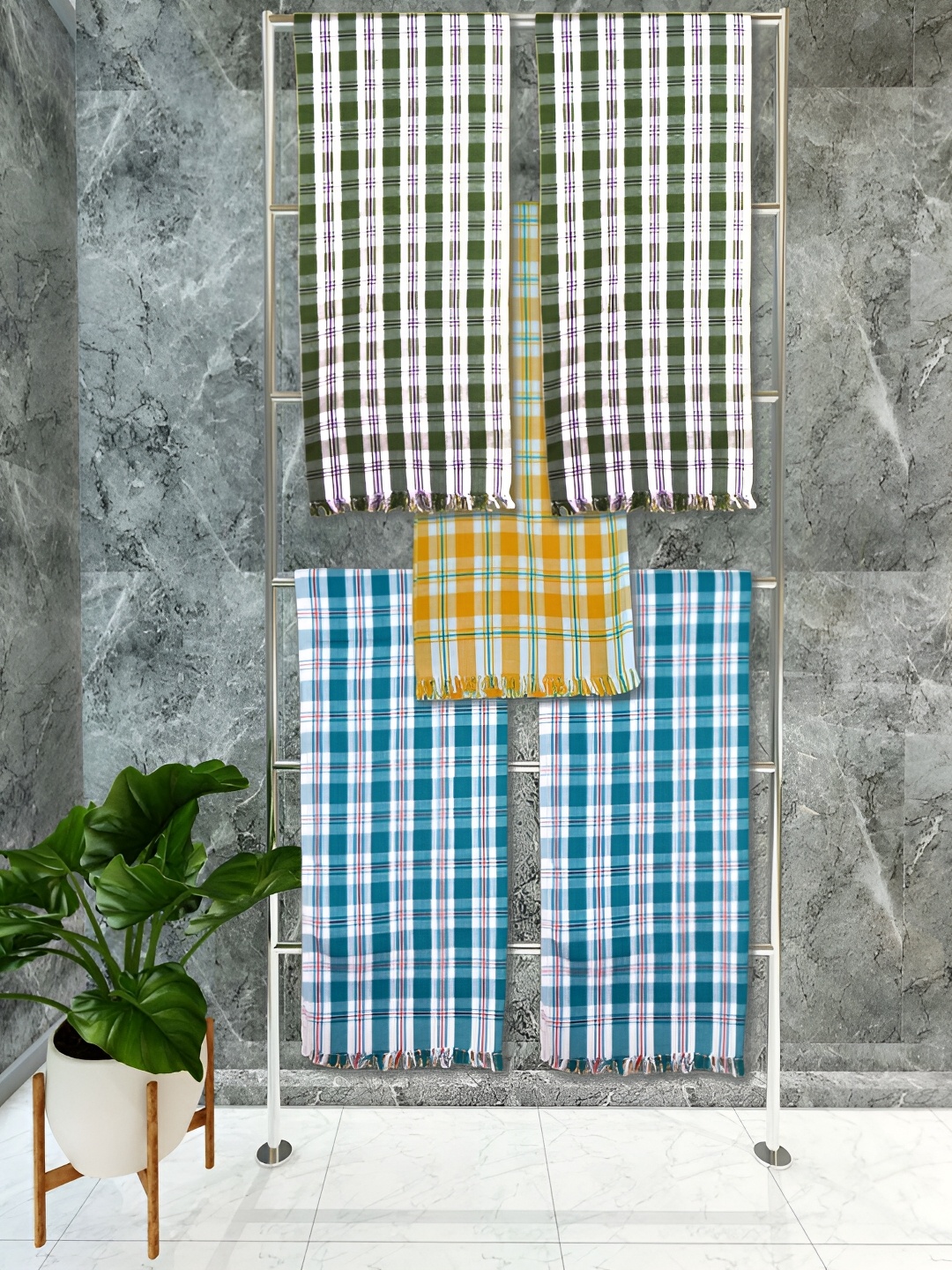 

Athom Living Yellow & Blue 5 Piece Checkered Cotton 150 GSM Towel Set