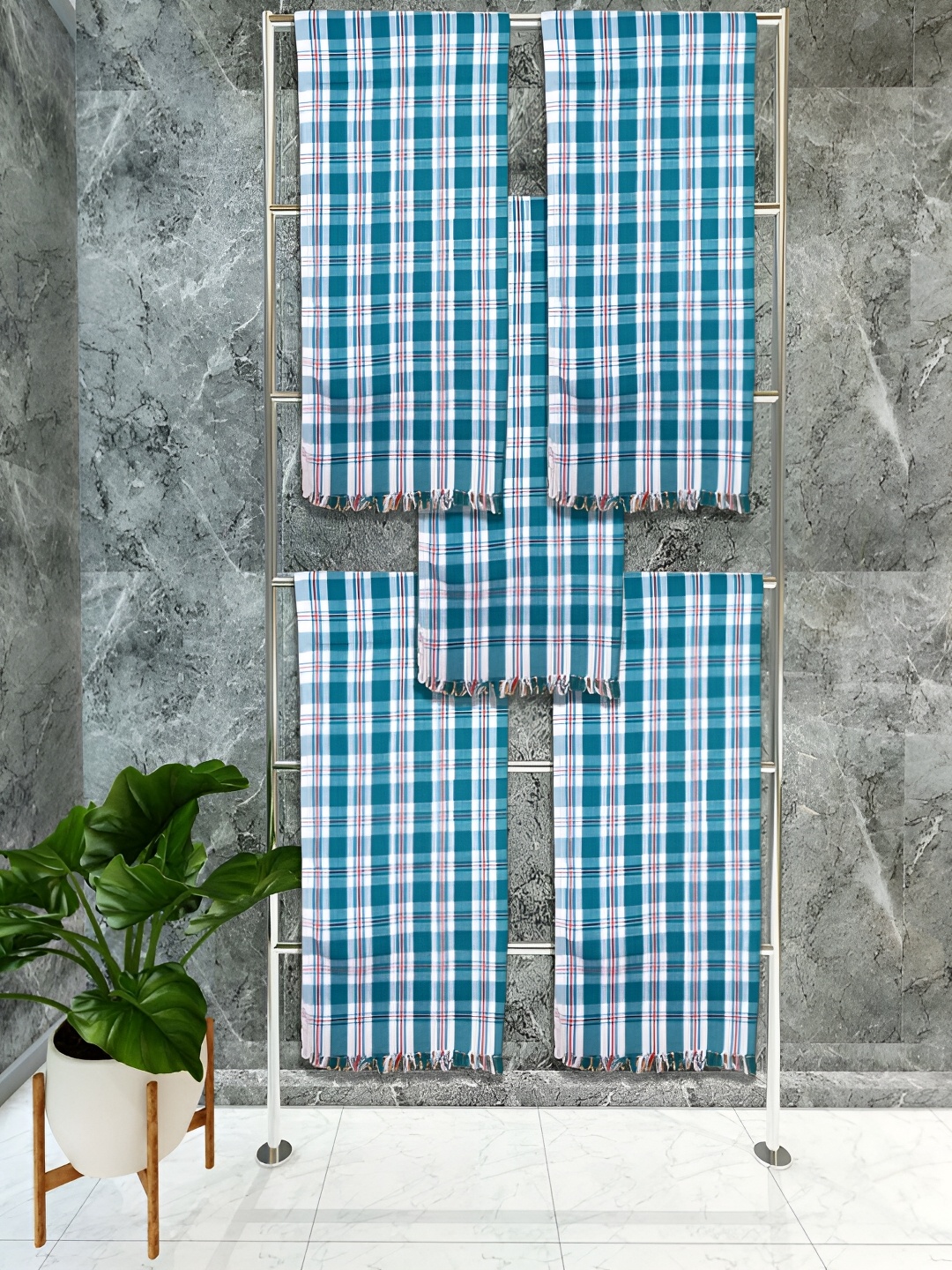 

Athom Living White & Green 5 Piece Checkered Cotton 150 GSM Towel Set