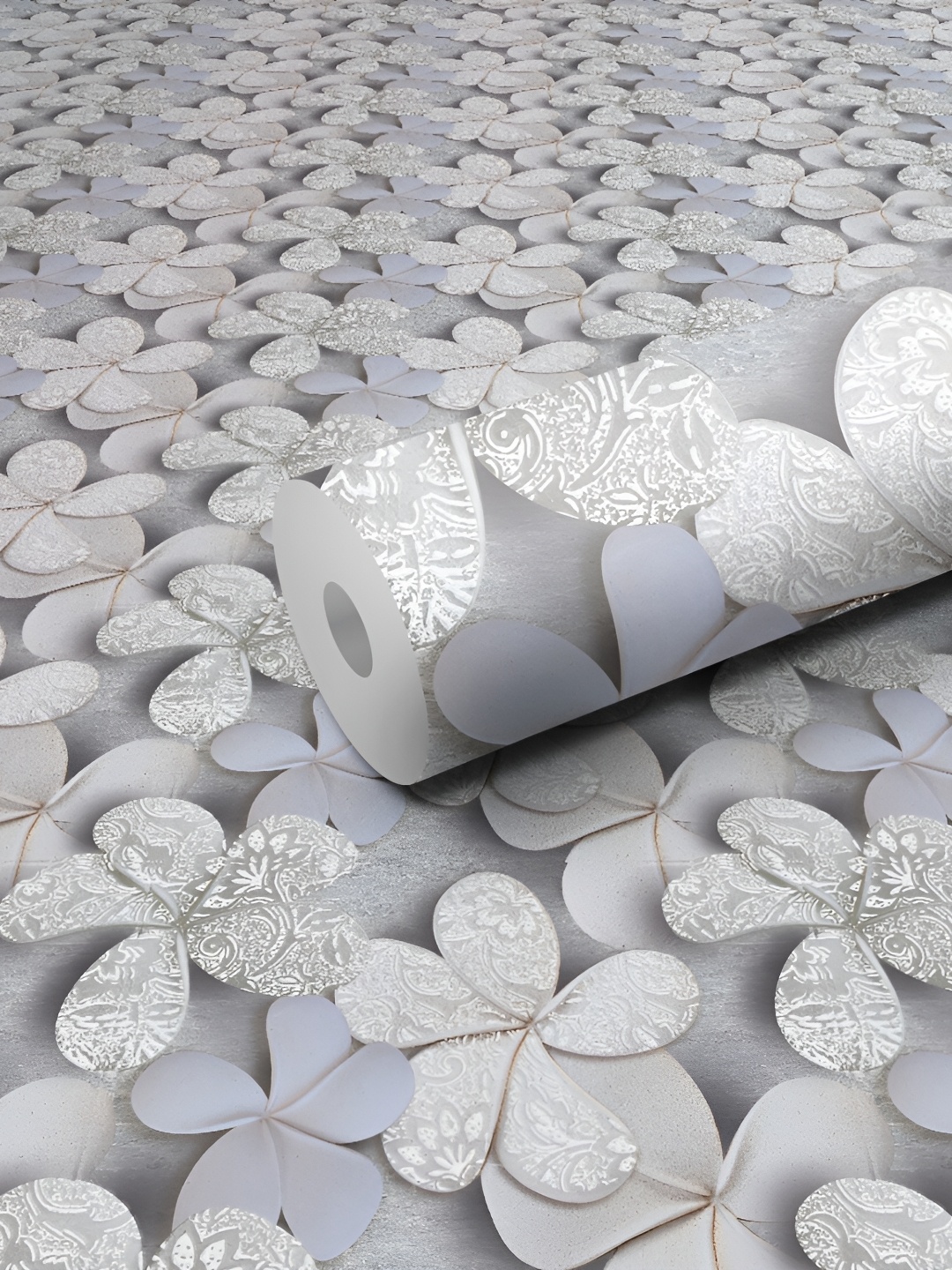 

WALLWEAR White & Grey Floral Printed Waterproof Self-Adhesive Wallpaper