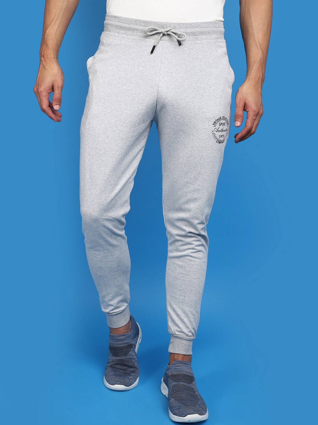 

V-Mart Men Mid-Rise Regular Fit Terry Cotton Joggers, Grey melange