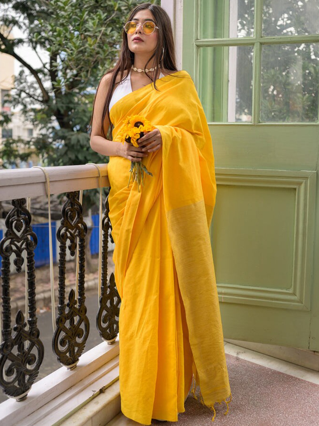 

RODDUR Pure Cotton Saree, Yellow
