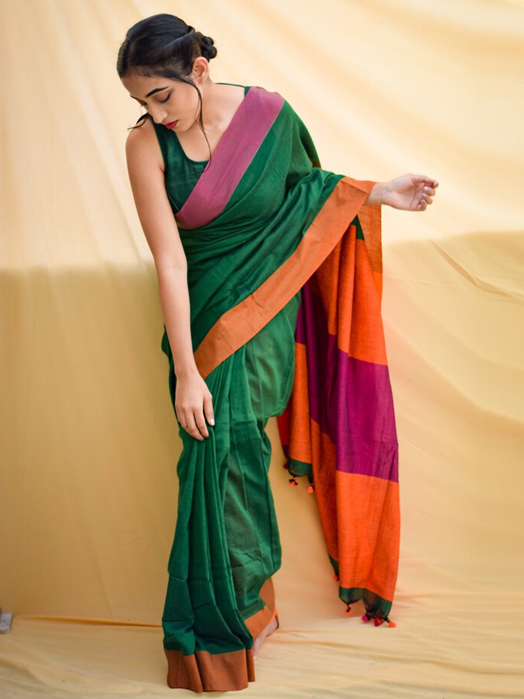 

RODDUR Pure Cotton Saree, Green
