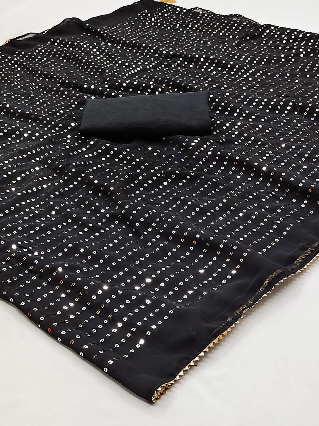

Peachmode Embellished Sequinned Pure Georgette Saree, Black