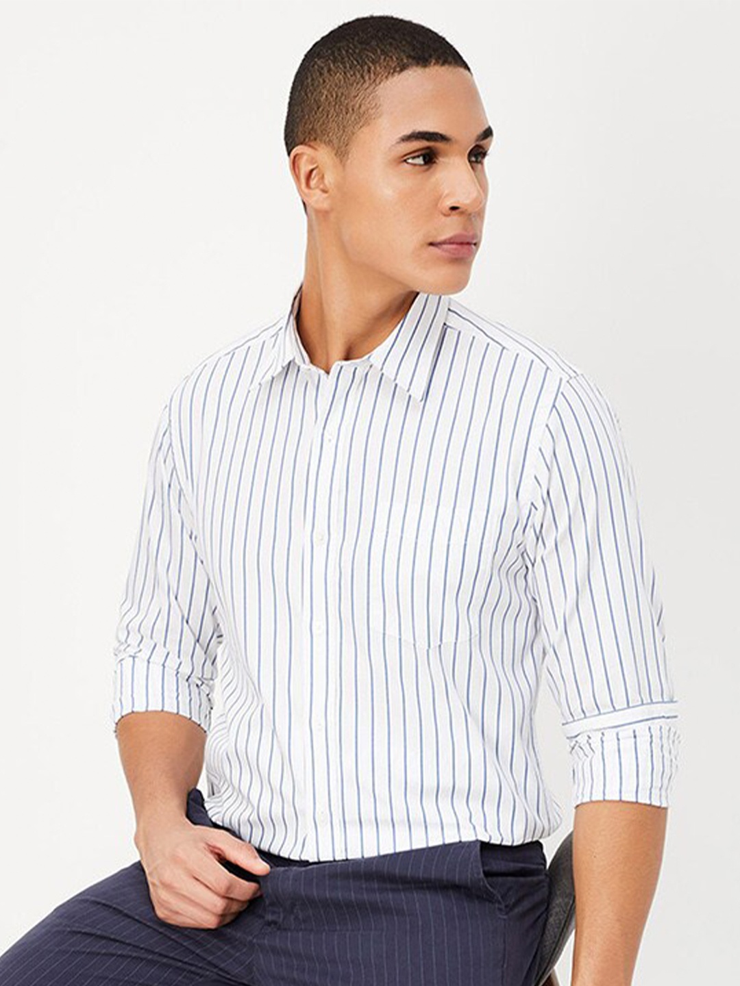 

max Vertical Striped Spread Collar Pure Cotton Casual Shirt, White