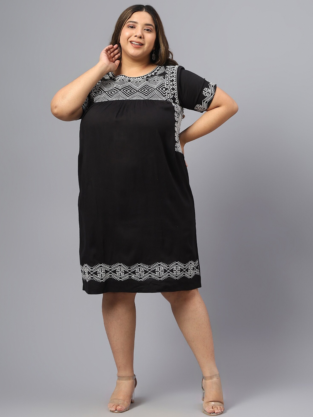 

SAAKAA Plus Size Geometric Embroidered Round Neck Gathered Cotton A-Line Dress, Black
