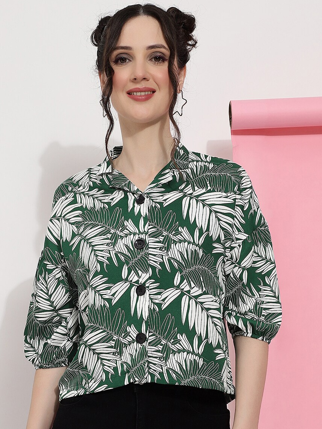 

DressBerry Tropical Print Puff Sleeve Tropical Crepe Shirt Style Top, Green