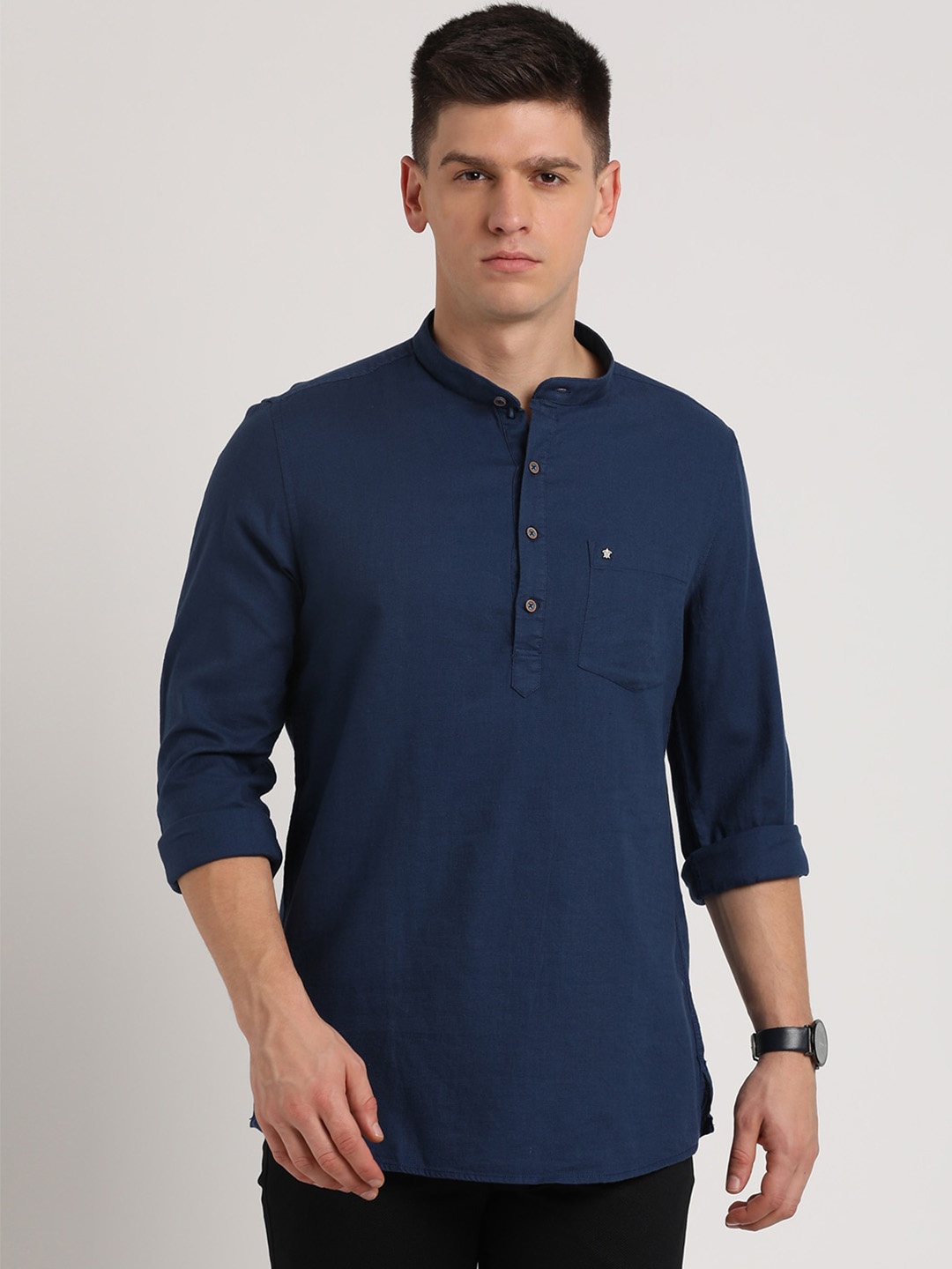 

Turtle Long Sleeves Mandarin Collar Cotton Kurta, Blue