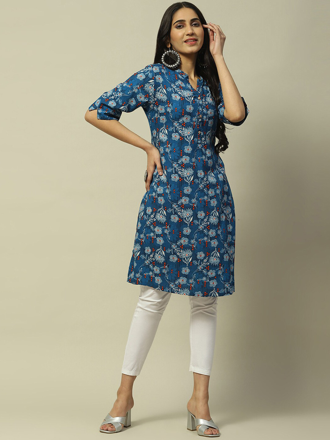 

Rangriti Floral Printed Sequinned Straight Kurta, Navy blue