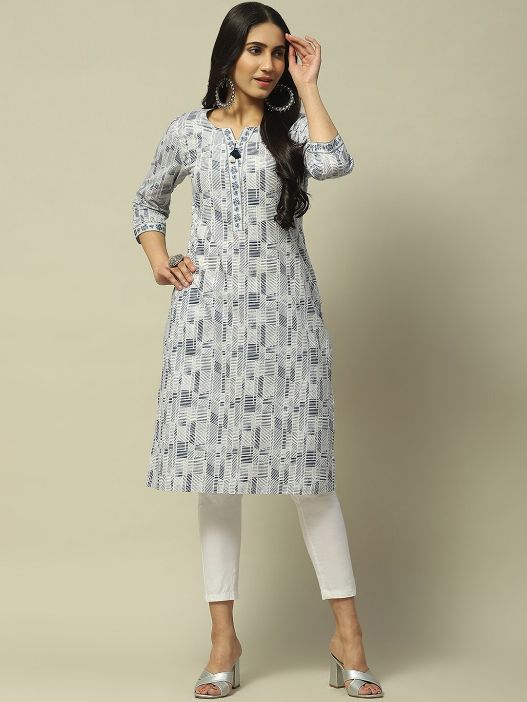 

Rangriti Abstract Printed Regular Cotton Straight Kurta, Blue