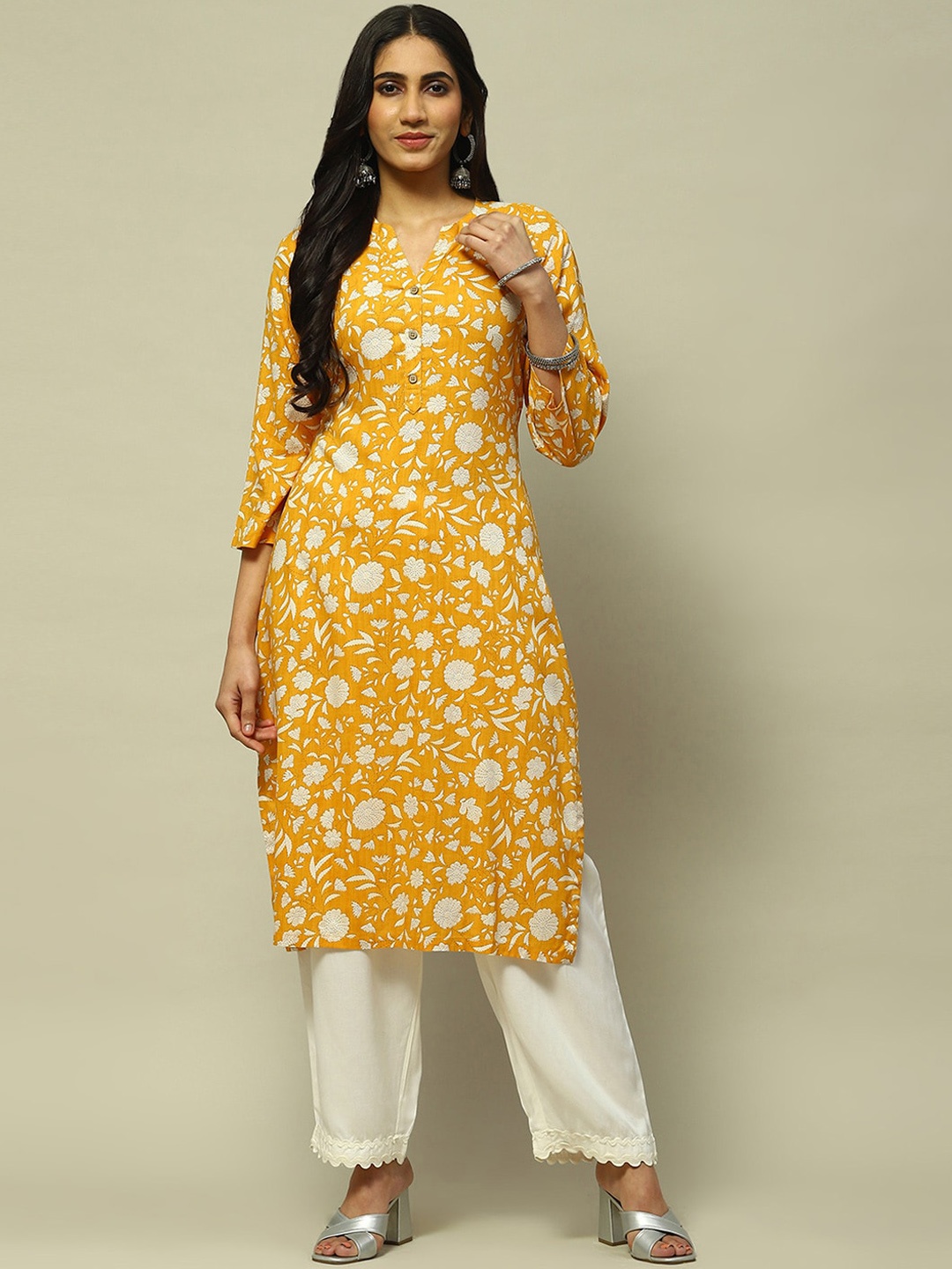 

Rangriti Floral Printed Mandarin Collar Straight Kurta, Mustard