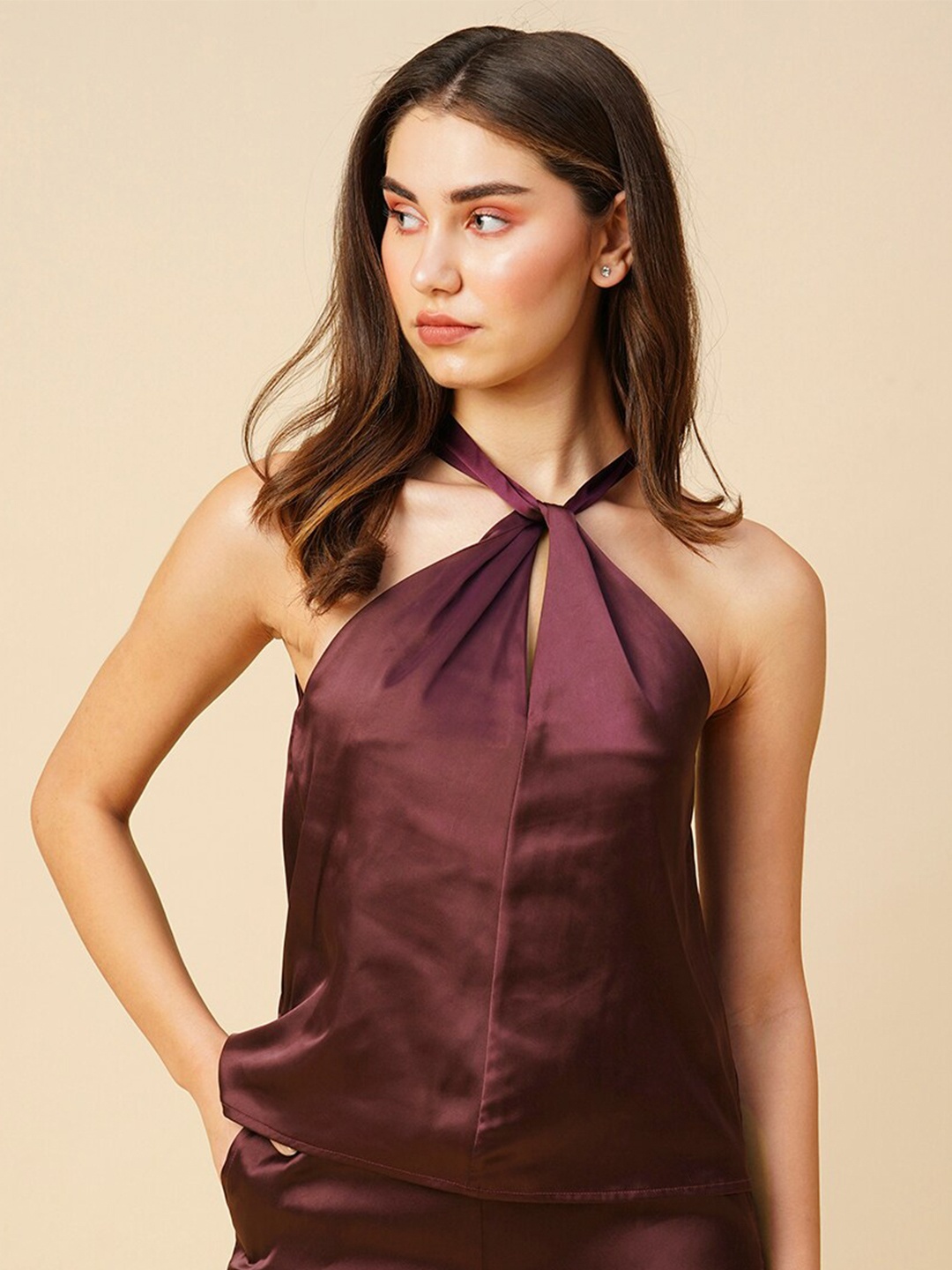 

Chemistry Halter Neck Knotted Satin Top, Maroon