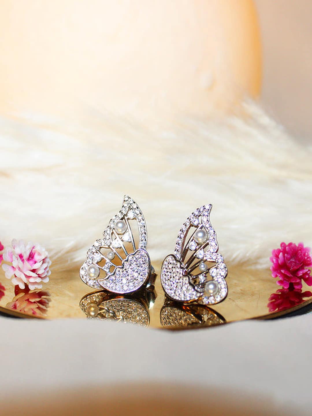 

FIMBUL Rhodium-Plated Sterling Silver Butterfly Studs Earrings