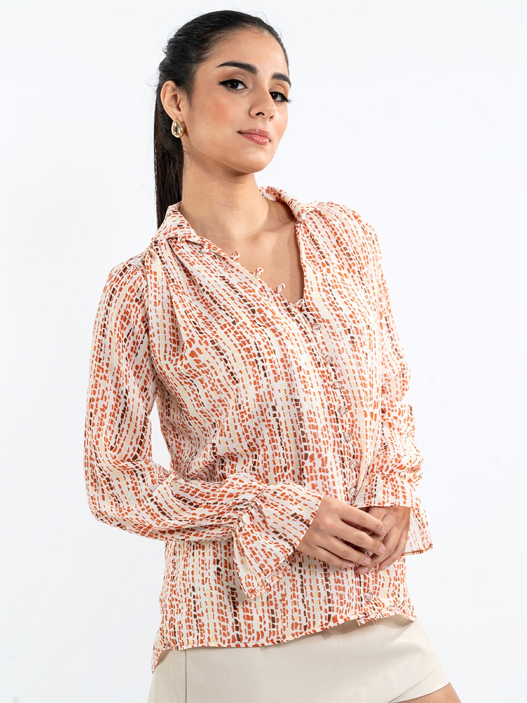 

Stylecast X Hersheinbox Printed Bell Sleeves Georgette Shirt Style Top, White